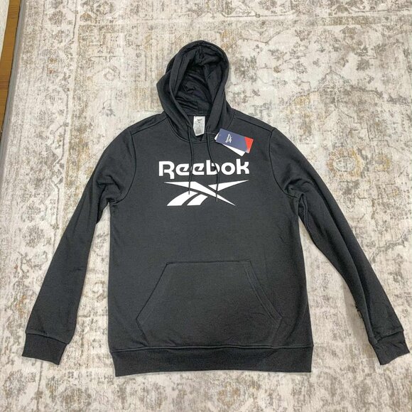 NWT Mens Reebok Hoodie - Size Medium - Picture 1 of 1